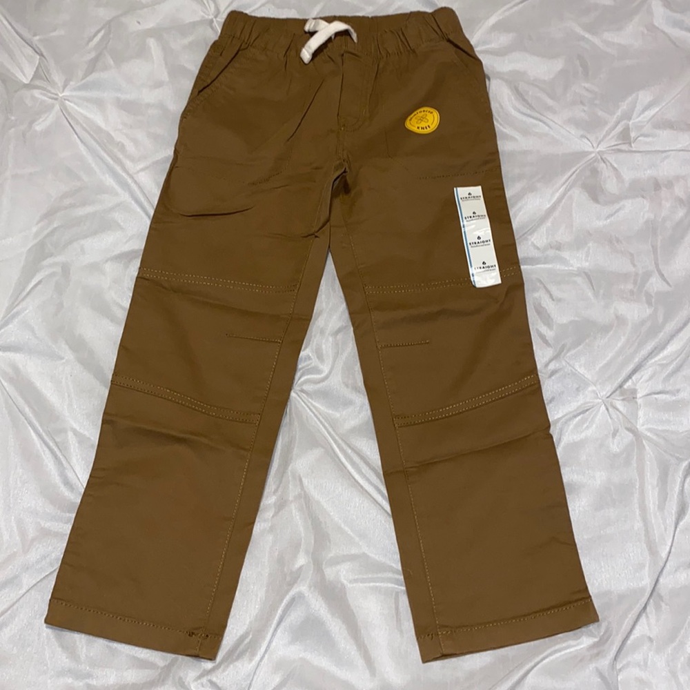 Boys cargo pant | size: 6